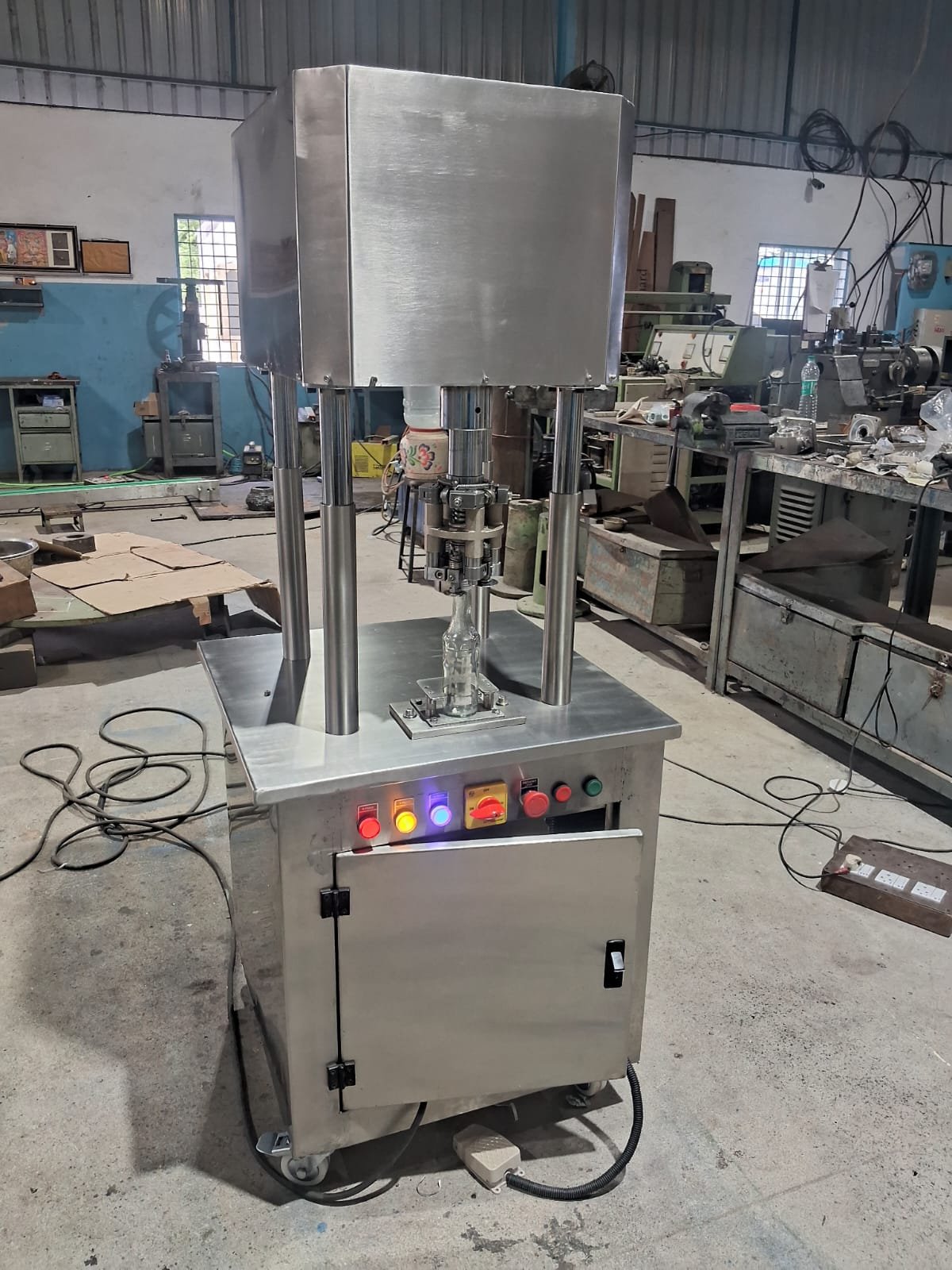 Screw Capping Machine Ropp intechautomac.com